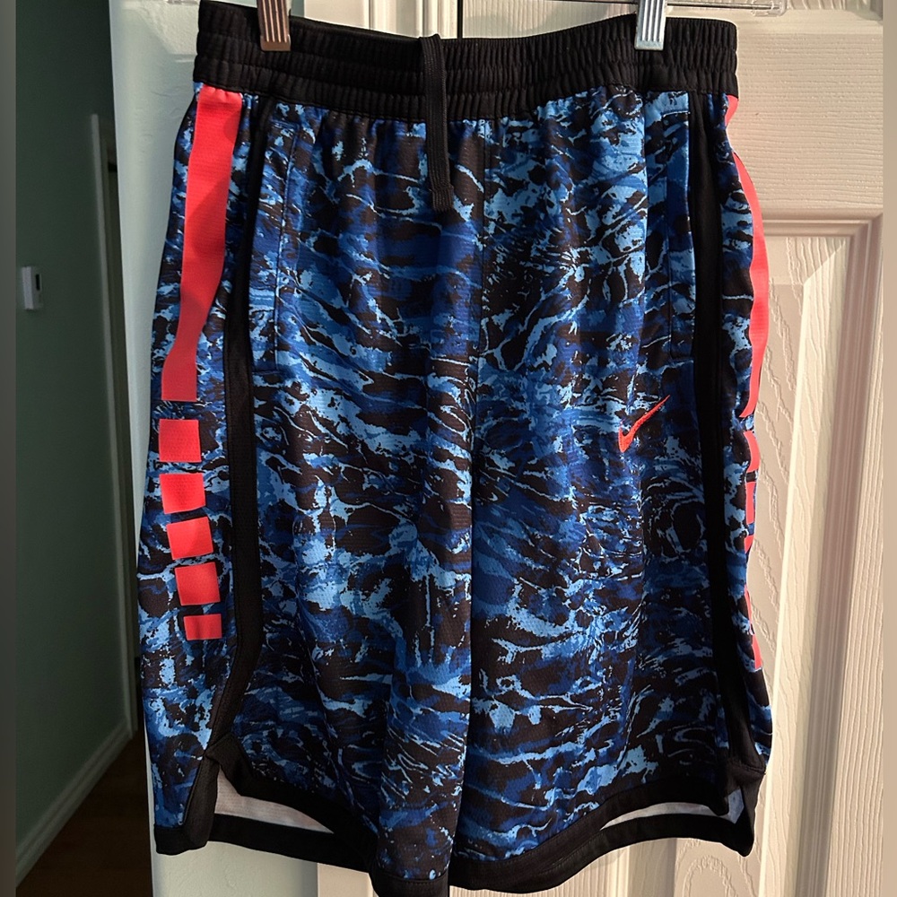 Nike Dri-Fit Shorts. Dark and Light Blue Pattern w/ Coral Detail. Size Youth XL
